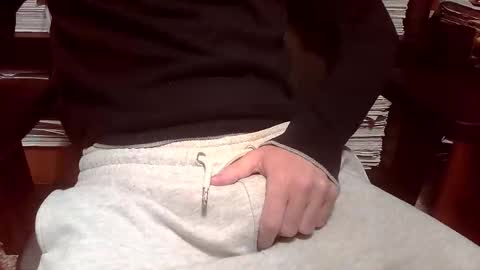 Snapshot of topg84 chatting on 10/22/25, 11:10 Topg84 online show from 10/22/25, 11:10