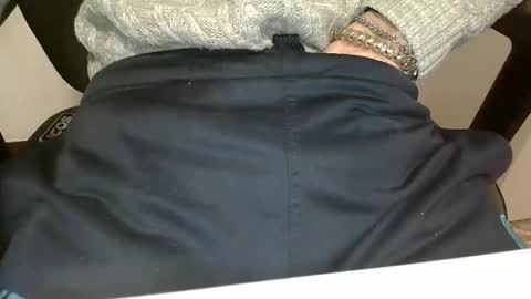 Snapshot of topg84 chatting on 02/27/26, 06:08 Topg84 online show from 02/27/26, 06:08