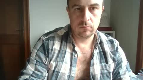 Snapshot of tophunk84 chatting on 04/04/26, 10:46 tophunk84 online show from 04/04/26, 10:46