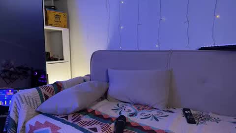 Snapshot of topwitch chatting on 02/06/26, 11:46 Lina Next stream January 4 11am UTC 0 online show from 02/06/26, 11:46