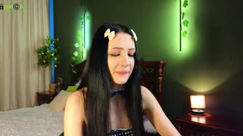 Snapshot of tori_blaze chatting on 04/27/26, 12:36 Tori online show from 04/27/26, 12:36