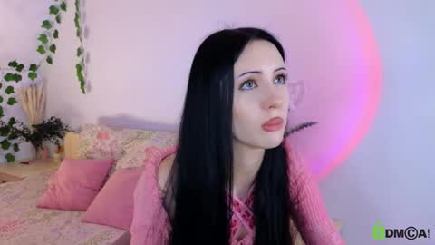 Snapshot of tori_blaze chatting on 05/20/26, 08:37 Tori online show from 05/20/26, 08:37
