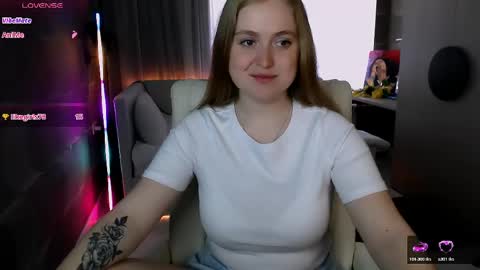 tori_blond online show from 05/10/26, 05:12