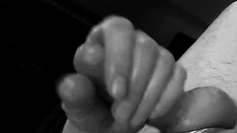 Snapshot of tornne chatting on 01/24/25, 02:19 tornne online show from 01/24/25, 02:19