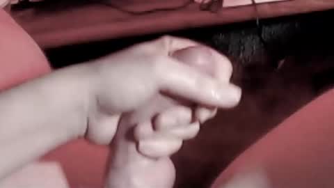 Snapshot of tornne chatting on 10/19/25, 07:20 tornne online show from 10/19/25, 07:20