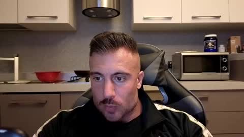 toro_arrapato online show from 11/28/25, 10:34