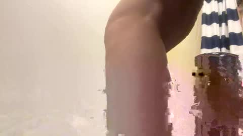 Snapshot of toronto5656 chatting on 02/16/25, 03:27 toronto5656 online show from 02/16/25, 03:27