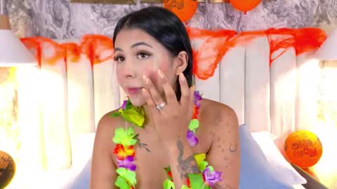 Snapshot of tory_gb chatting on 10/31/25, 11:22 Ana Maria online show from 10/31/25, 11:22