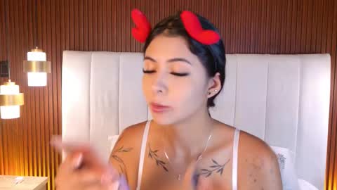 Snapshot of tory_gb chatting on 02/20/26, 07:21 Ana Maria online show from 02/20/26, 07:21