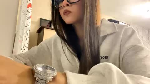 Snapshot of toryscarpato chatting on 12/04/25, 11:08 Julia online show from 12/04/25, 11:08