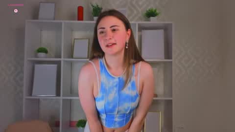 Mari online show from 04/26/26, 04:37