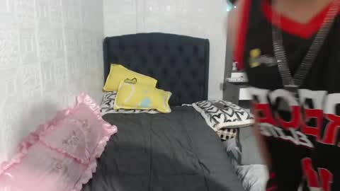 Toshiro online show from 12/15/24, 03:20