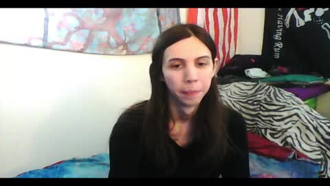 Luna online show from 12/24/24, 02:21