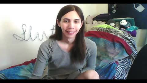 Luna online show from 05/01/26, 08:35