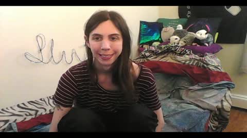 Snapshot of totalfuckingadorable chatting on 05/07/26, 03:23 Luna online show from 05/07/26, 03:23