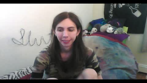 Snapshot of totalfuckingadorable chatting on 05/31/26, 05:59 Luna online show from 05/31/26, 05:59