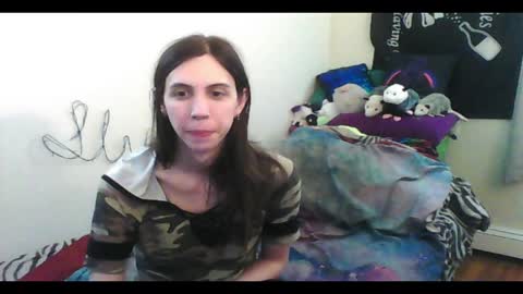 Snapshot of totalfuckingadorable chatting on 06/03/26, 03:42 Luna online show from 06/03/26, 03:42