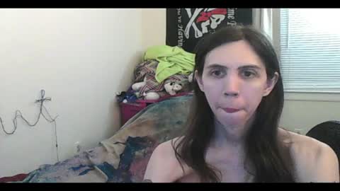 Snapshot of totalfuckingadorable chatting on 06/15/26, 01:08 Luna online show from 06/15/26, 01:08