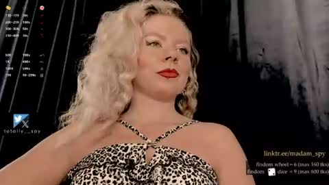 Madam Viktoria   Vacation in Portugal  2811 - 0412 online show from 06/18/26, 09:14
