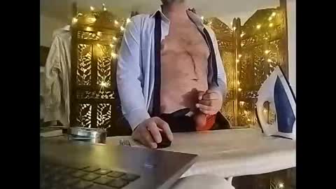 Iron Bro online show from 12/05/25, 02:09