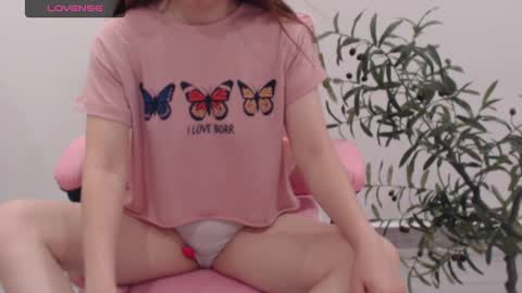 Angelina online show from 09/11/25, 04:23