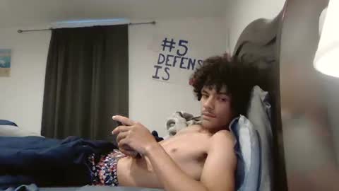 Snapshot of totxxx335 chatting on 09/15/25, 11:27 totxxx335 online show from 09/15/25, 11:27