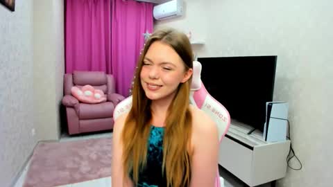 Touch The Heart online show from 12/17/25, 03:34