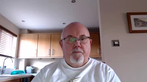 Snapshot of touchwood25 chatting on 01/16/26, 12:31 TOUCHWOOD25 online show from 01/16/26, 12:31
