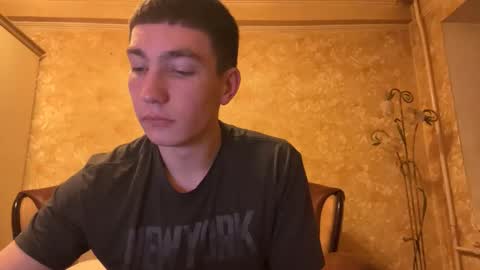 Max online show from 11/07/25, 07:47