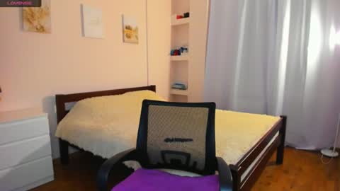 Ellina online show from 07/29/26, 11:36