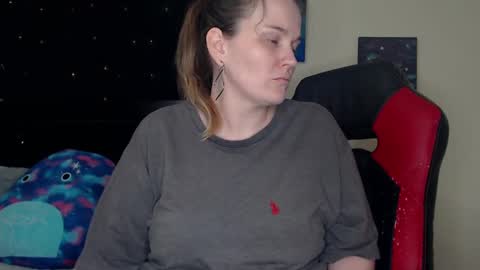 Lilly Miss Mistress Goddess Maam Queen Boss online show from 12/17/24, 07:40