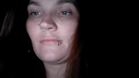 Snapshot of toxiclilly chatting on 05/25/26, 06:41 Lilly Miss Mistress Goddess Maam Queen Boss online show from 05/25/26, 06:41