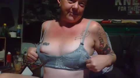 ToxicTemptress420 online show from 12/20/25, 08:10