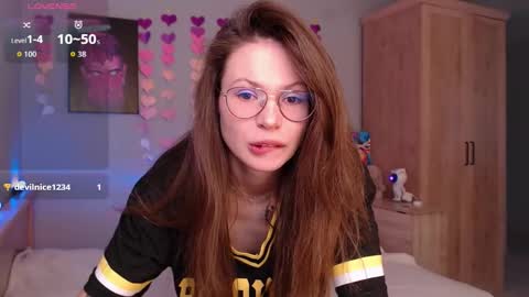 Snapshot of toxkiss chatting on 09/30/25, 10:42 toxkiss online show from 09/30/25, 10:42