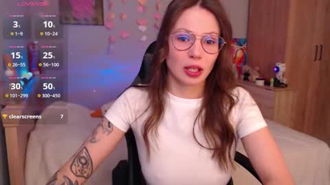 Snapshot of toxkiss chatting on 01/19/26, 10:41 toxkiss online show from 01/19/26, 10:41