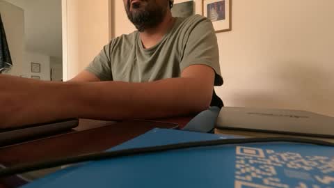 Snapshot of toymex chatting on 02/01/25, 05:58 toymex online show from 02/01/25, 05:58