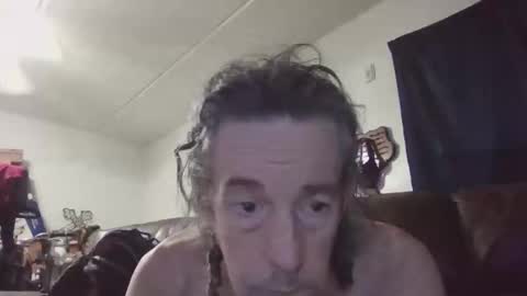 Snapshot of tpatslvr chatting on 03/16/26, 03:38 Sasha online show from 03/16/26, 03:38