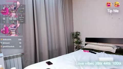 Snapshot of tracy_tay1or chatting on 02/20/25, 03:12 Tracy GMT2 Mon 3 AM - 4 PM Tue 3 AM - 4 PM Wed 3 AM - 4 PM Thur 3 AM - 4 PM Fri 3 AM - 4 PM online show from 02/20/25, 03:12