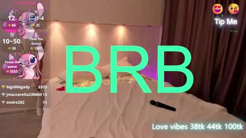 Snapshot of tracy_tay1or chatting on 03/09/25, 10:52 Tracy GMT2 Mon 3 AM - 4 PM Tue 3 AM - 4 PM Wed 3 AM - 4 PM Thur 3 AM - 4 PM Fri 3 AM - 4 PM online show from 03/09/25, 10:52