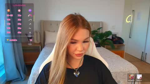 Snapshot of tracy_tay1or chatting on 05/07/26, 07:08 Tracy GMT2 Mon 3 AM - 4 PM Tue 3 AM - 4 PM Wed 3 AM - 4 PM Thur 3 AM - 4 PM Fri 3 AM - 4 PM online show from 05/07/26, 07:08