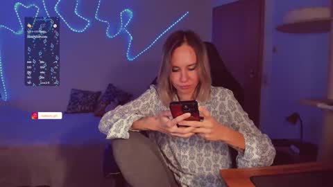 Hey my name is Kiri Kiri online show from 11/20/25, 04:07