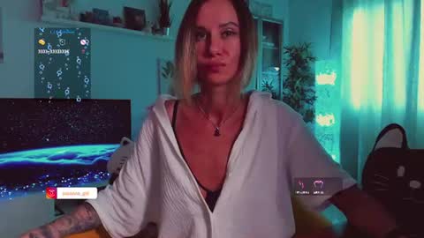 Hey my name is Kiri Kiri online show from 07/07/26, 06:34
