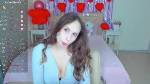 Kate online show from 02/13/25, 05:26