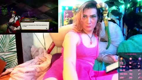 Snapshot of transaurus chatting on 05/14/26, 02:02 Valosaurus online show from 05/14/26, 02:02