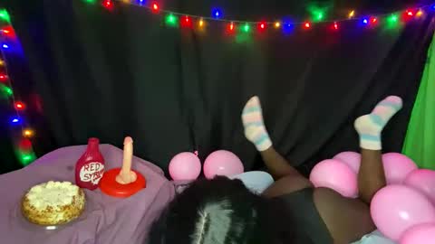 Snapshot of transgirl_omi chatting on 09/19/25, 07:21 TransDomme Omi online show from 09/19/25, 07:21