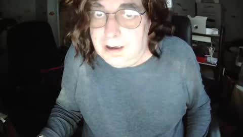 Snapshot of transmtfhello chatting on 11/15/25, 08:38 Peter online show from 11/15/25, 08:38