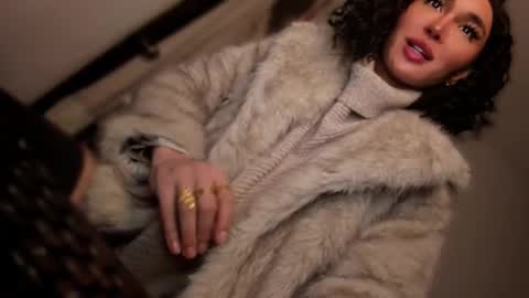 Snapshot of transnextdoor_ chatting on 11/20/25, 04:51 ALMIGHTY GODDESS VALENTINA online show from 11/20/25, 04:51