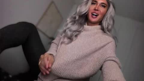 Snapshot of transnextdoor_ chatting on 02/06/26, 05:38 ALMIGHTY GODDESS VALENTINA online show from 02/06/26, 05:38