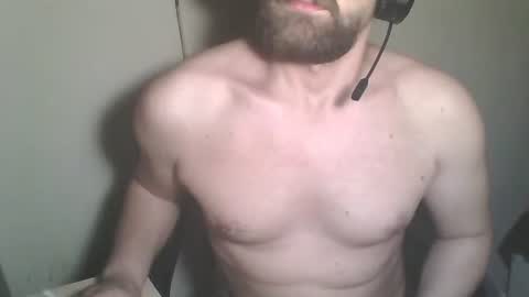 Snapshot of transyfansy chatting on 03/09/25, 10:52 transyfansy online show from 03/09/25, 10:52