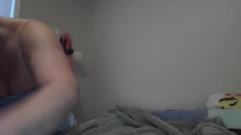 traphouseslutbunny4fun online show from 03/08/26, 11:52